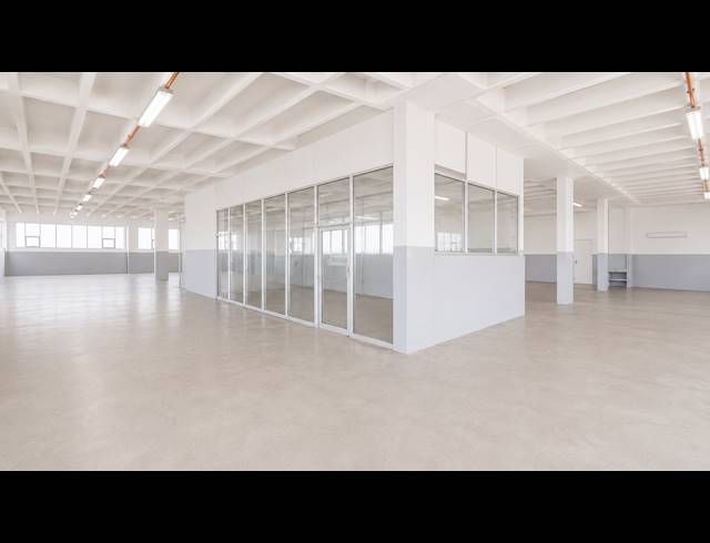 1,500M² BUILDING TO LET IN STAMFORD HILL